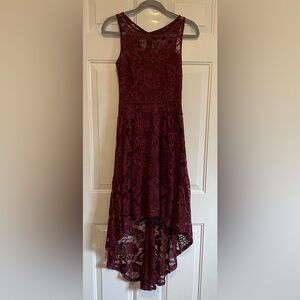 Muadress Women’s Boat Neck Maroon Hi-Low Lace Floral Dress Size XS Sleeveless